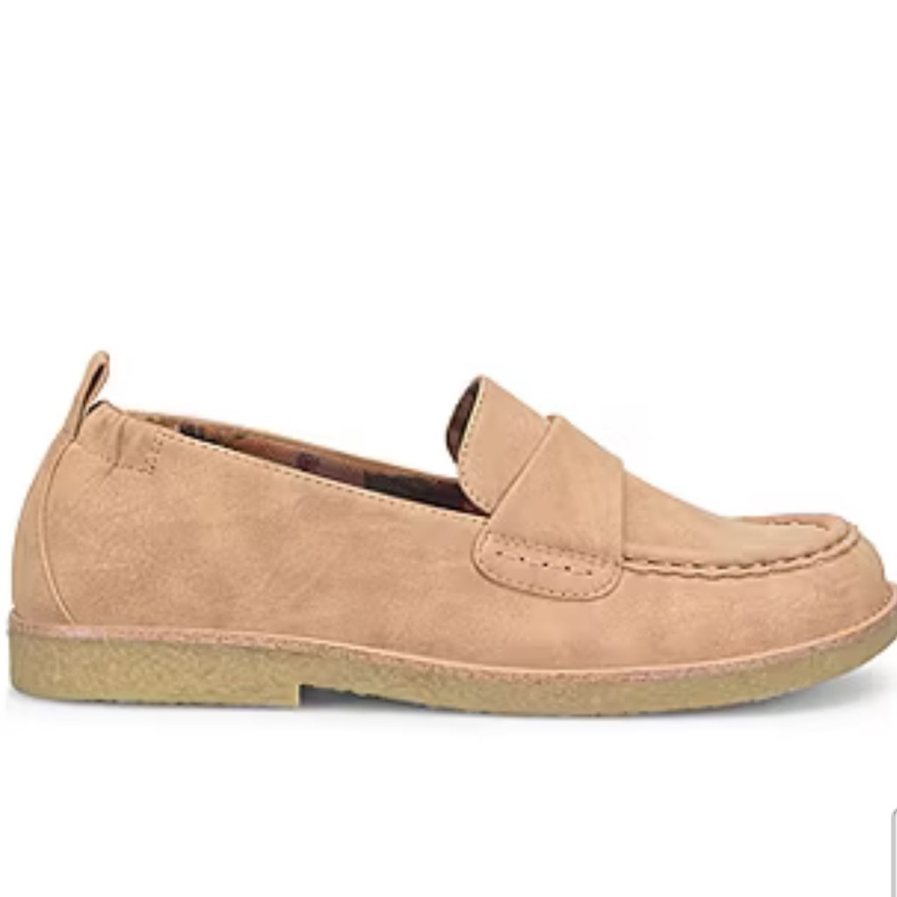 Born B.O.C Laci Women’s Moc Closed Toe Loafers